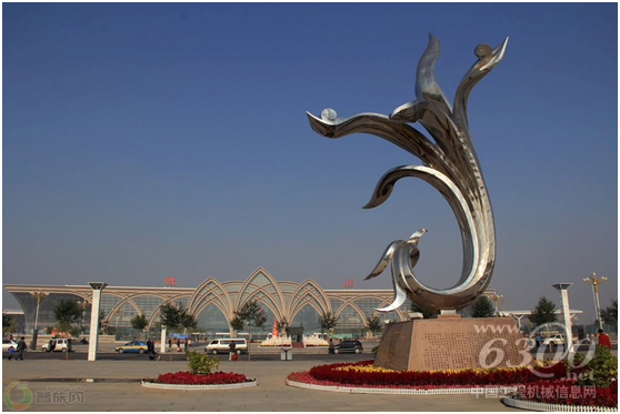 凤凰之旅——“<a href=//product.d1cm.com/brand/xcmg/ target=_blank>徐工</a>G一代”带你提前触碰未来