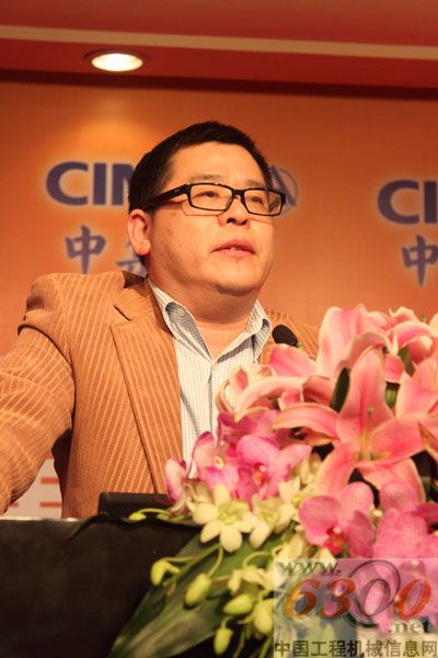洛阳中集凌宇汽车有限公司副总经理胡柏林先生